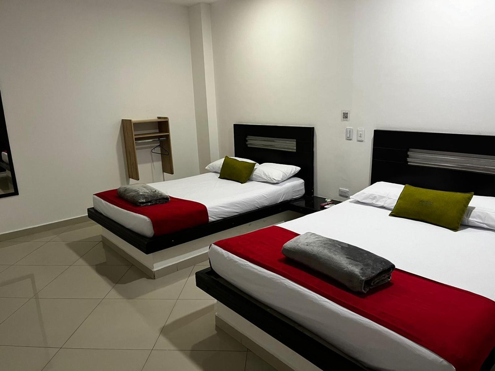 Laureles Park 酒店 3*