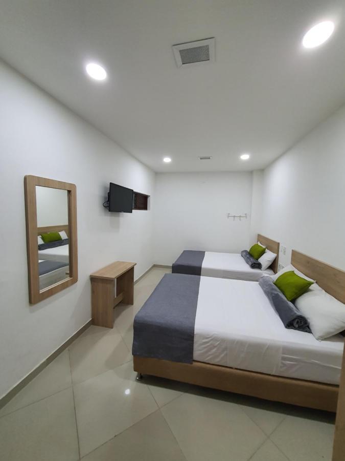 Laureles Park 酒店 3*